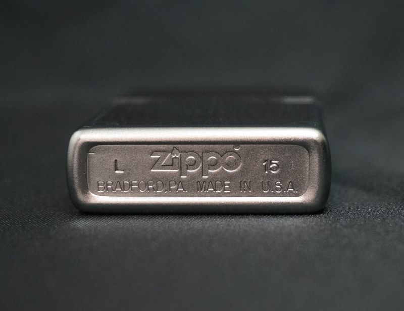 画像: zippo HARLEY-DAVIDSON CARBON FIBER 24025