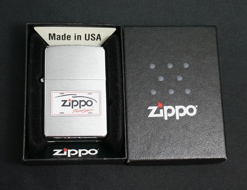 画像: zippo プレート柄 白 黒文字 #200 2003年製造