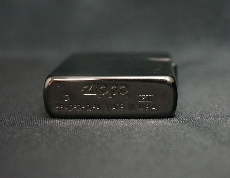 画像: zippo Alberto Vargas 100周年 1996年 キズあり