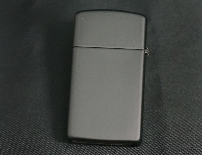 画像: zippo マットカラー 黒 Black Matte スリム　1618ZL