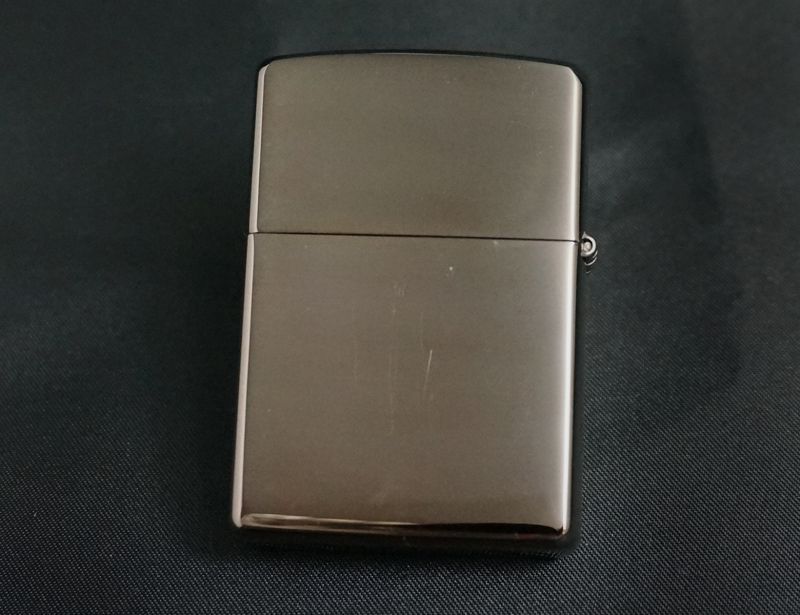 画像: zippo カリオストロの城　紋章メタル