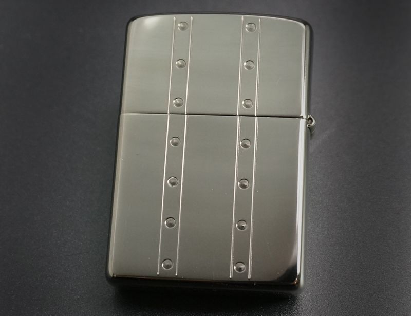 画像: zippo ブラックニッケル エッチング 2004年製造