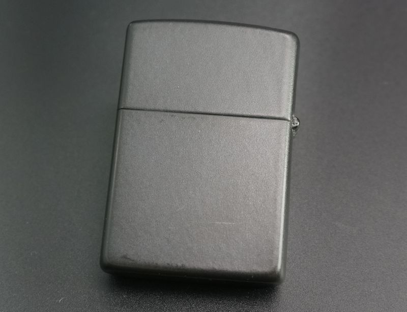 画像: zippo CLASSIC IRON バイク