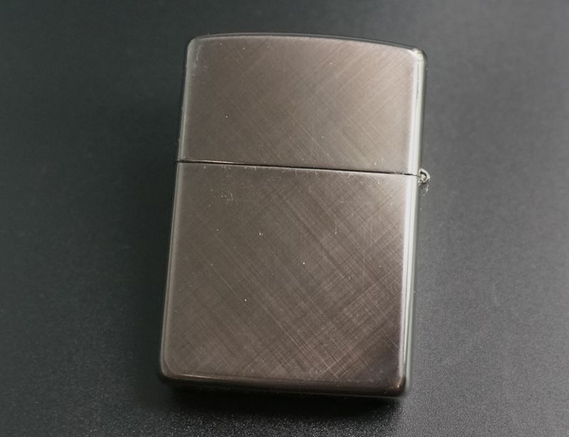 画像: zippo Skyline GT-R KPGC110 ガンメタル 1995年製造 キズあり