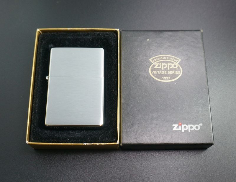 画像: zippo #230 フラットトップ 2003年製造