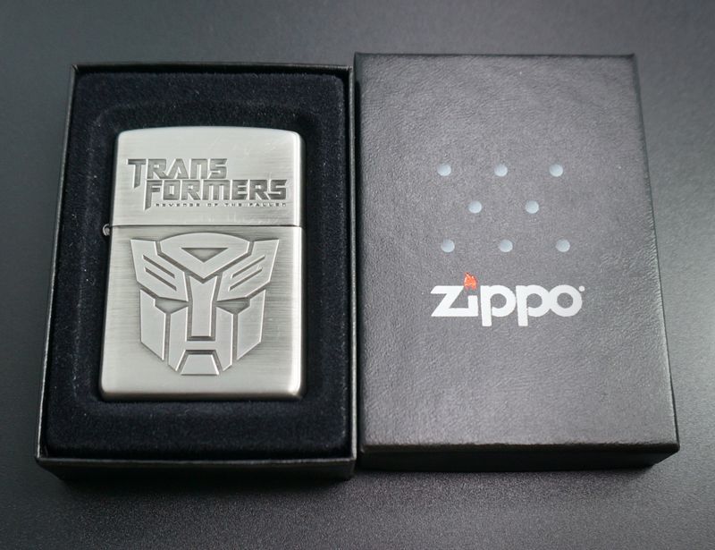画像: zippo TRANSFORMERS サイバトロン＆バンブルビー 2008年製造