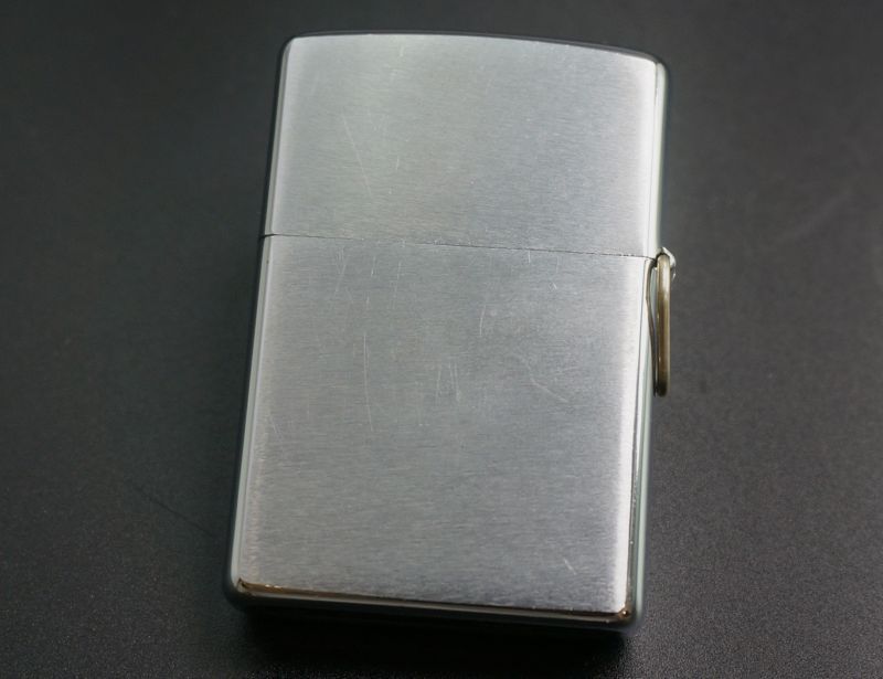 画像: zippo munsingwear（マンシングウェア） 三角カン付 1977年製造