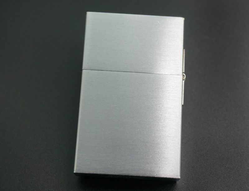 画像: zippo 1933 FIRST REPLICA ドランカー 黒メタル