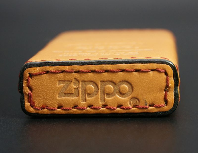 画像: zippo 革巻き 文字 ライトブラウン