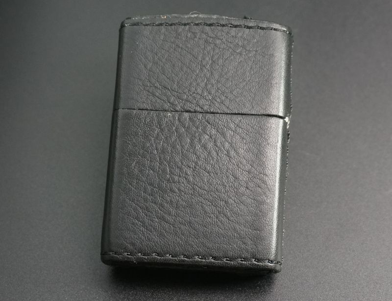 画像: zippo レザーホース ブラック