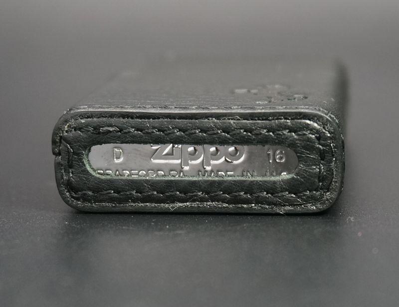 画像: zippo レザーホース ブラック