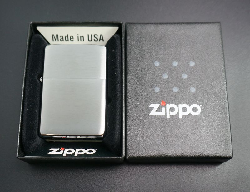 画像: zippo #200 ブラッシュ・クローム