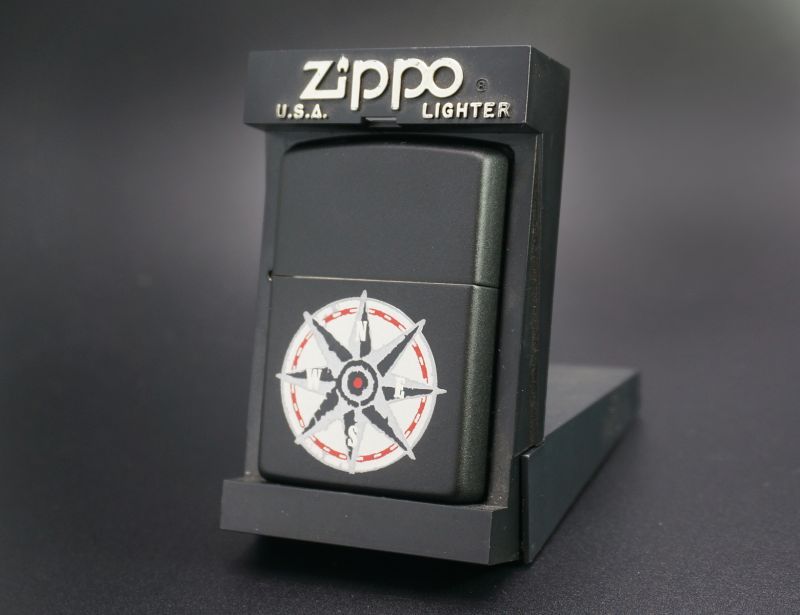 画像: zippo Marlboro 黒マット 1998年製造