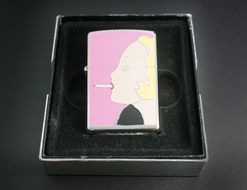 画像: zippo WINDY 横顔 ピンク 2004年製造 