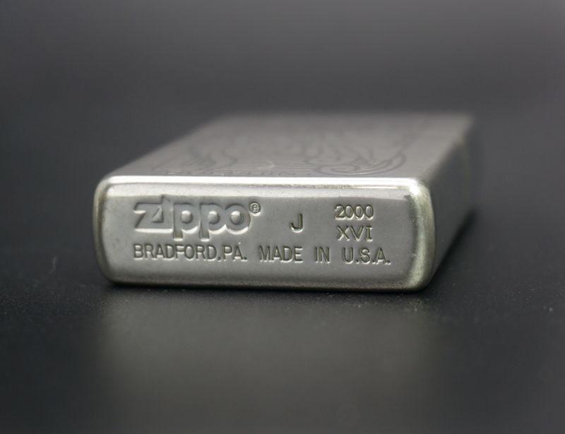 画像: zippo DOLPHIN 隠し絵 2000年製造
