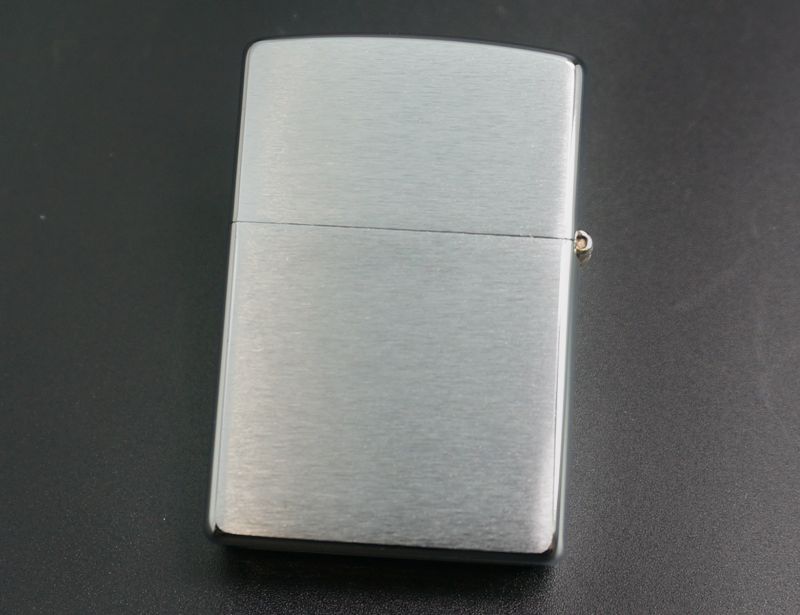 画像: zippo Marlboro 「SPEAK YOUR MIND」2004年製造