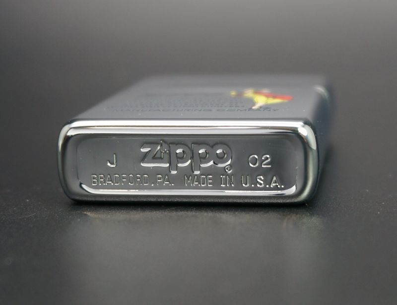 画像: zippo WINDY レッド/イエロー プリント  シルバープレート 1996年製造