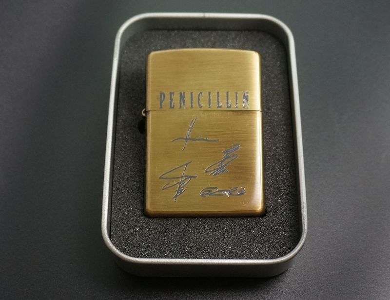 画像: zippo PENICILLIN 金古美 サイン 1997年製造　キズあり