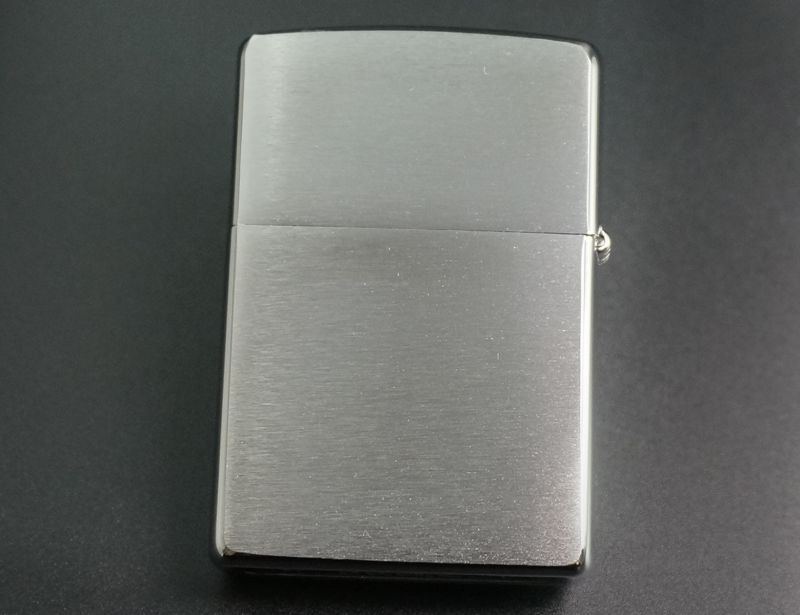 画像: zippo PLAYBOY ネオンバニー #200 2012年製造