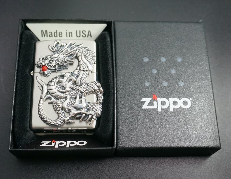 画像: zippo ドラゴンメタル 銀サテーナ