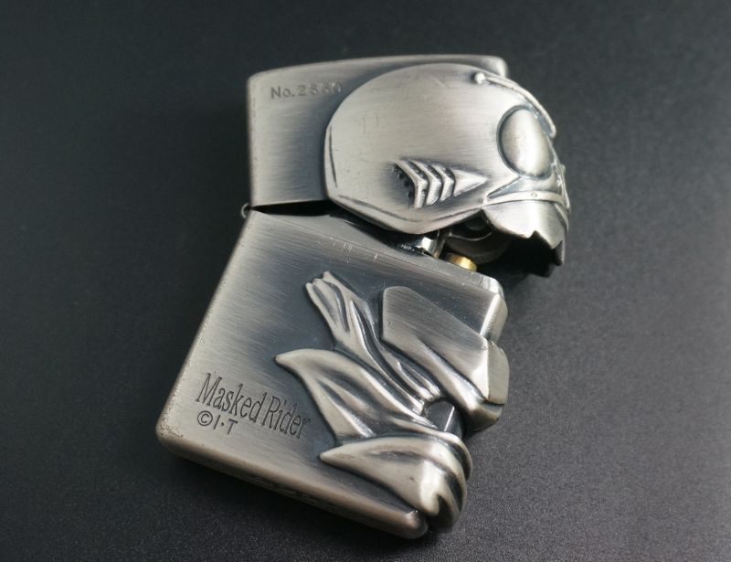 画像: zippo MASKED RIDER 30th MODEL 仮面ライダーフェイスクラッシュ No.1  箱なし・キズあり