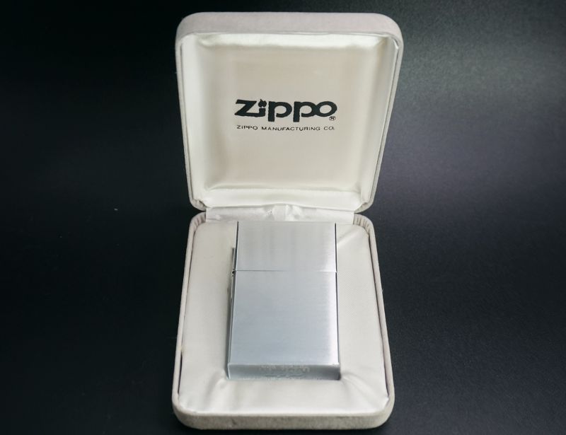 画像: zippo 1933 FIRST REPLICA キズ・ヘコミあり