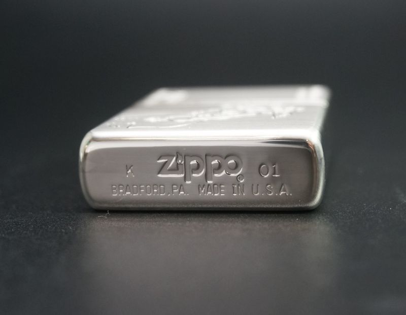 画像: zippo WINDY シルバーサテーナ 2001年製造