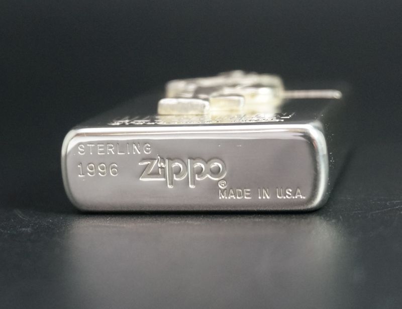 画像: zippo スターリングシルバー ULTRAMAN(ウルトラマン) 1996年製造