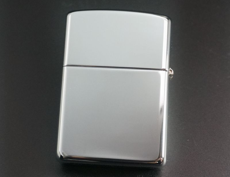 画像: zippo PLAYBOY 50周年記念 ArmorCase 2003年製造