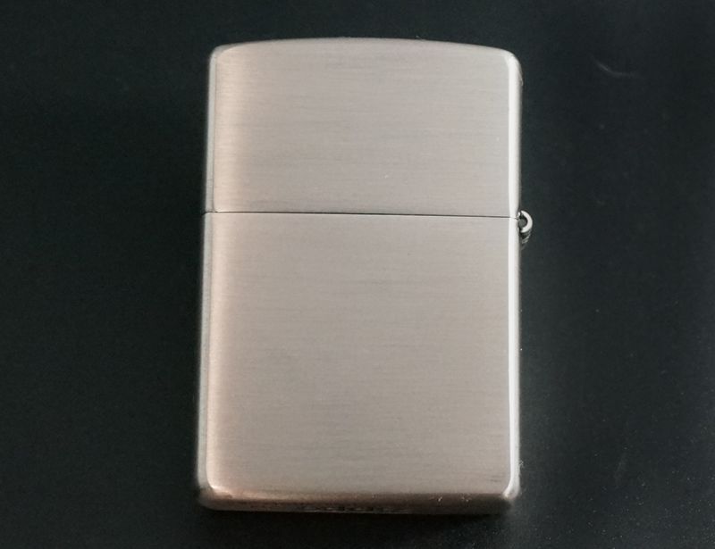 画像: zippo LUCKY STRIKE バーコード柄　2005年