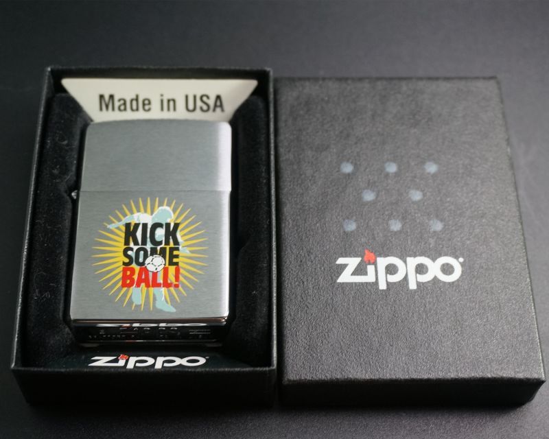 画像: zippo KICK SOME BALL 1997年製造