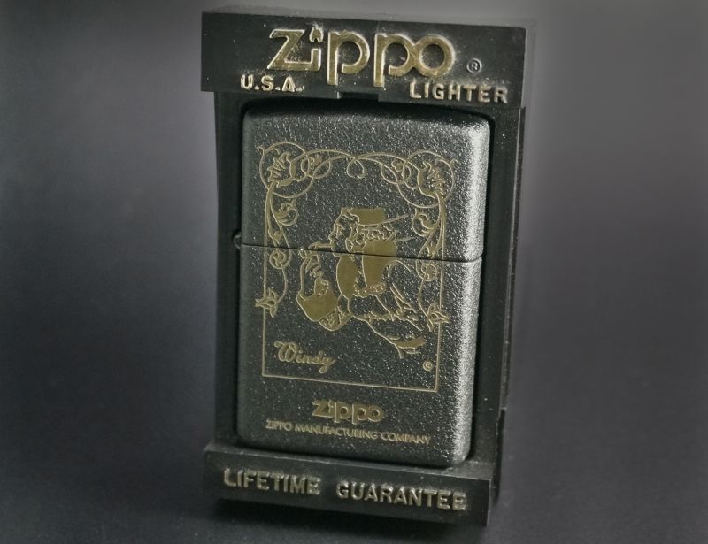 画像: zippo WINDY クラックル 2002年製造