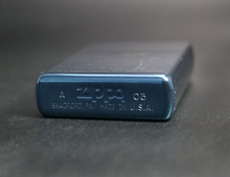 画像: zippo WINDY ブルーチタン レインボー 2003年製造