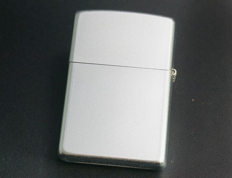 画像: zippo WINDY 「What a beauty！」 #205 2001年製造