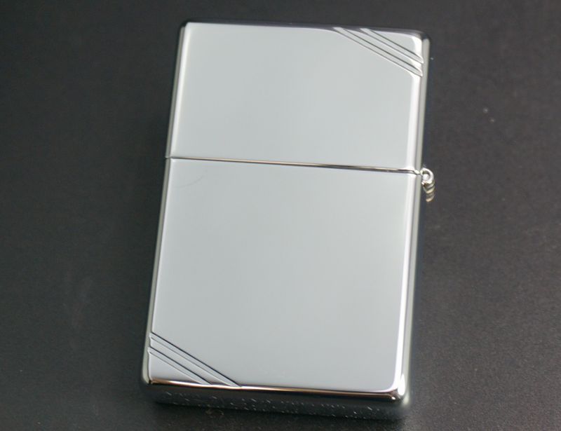 画像: zippo WINDY レッド #260 1999年製造