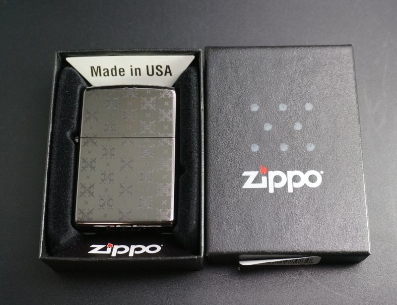 画像: zippo ベーシックモノグラム BK