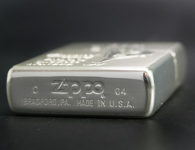 画像: zippo WINDY 浮彫り SS 2004年製造