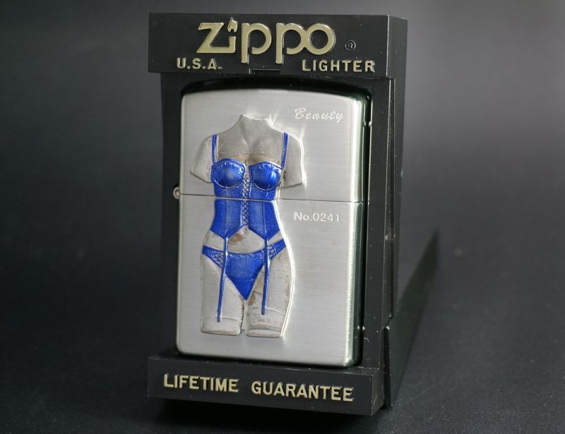 画像: zippo SEXY BEAUTY ロイヤルブルー 2002年製造