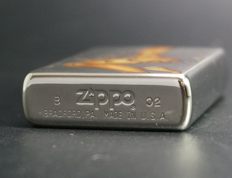 画像: zippo SEXY TATTOO SUNBURN F 2002年製造