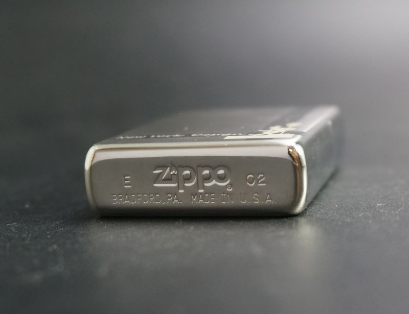 画像: zippo ドランカー シルバーサテーナ 2002年製造