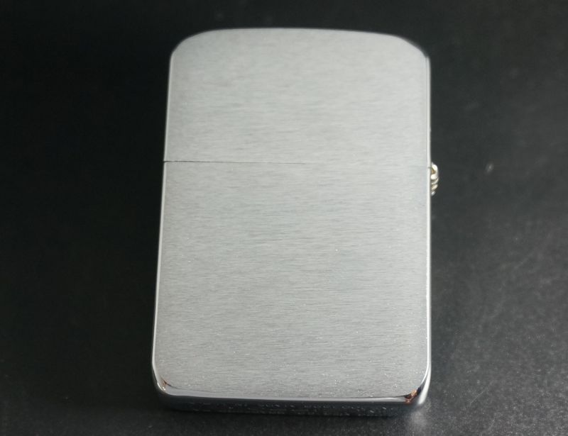 画像: zippo WINDY 1941レプリカ メタル 2002年製造