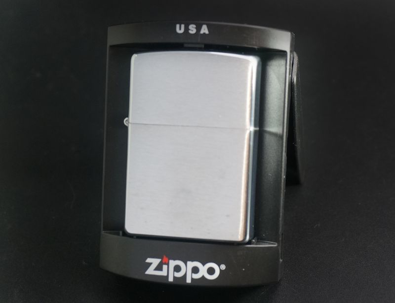 画像: zippo #200 ブラッシュ・クローム 2005年製造 