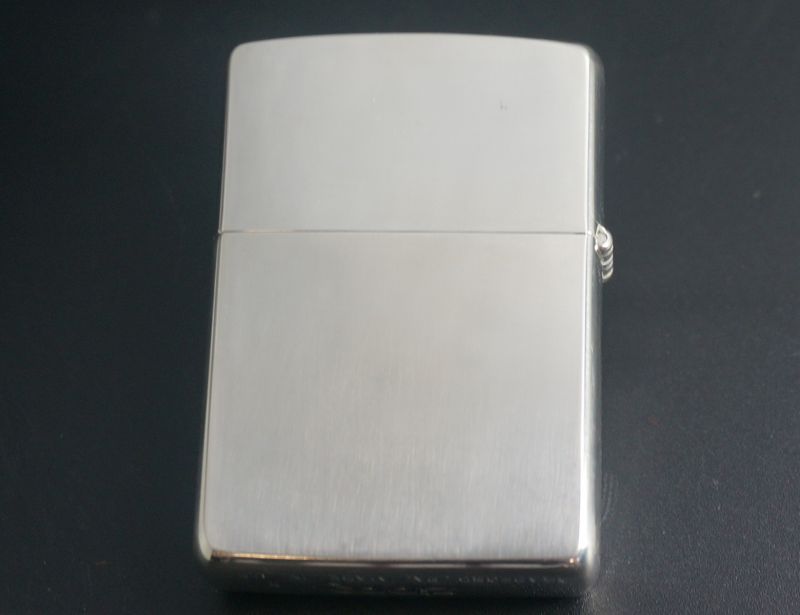 画像: zippo ジャパネスクシリーズ 喜多川歌麿  ビードロを吹く娘 1994年製造