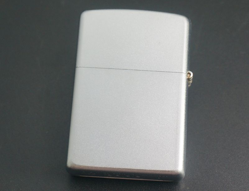 画像: zippo WINDY シルエット #205 2004年製造