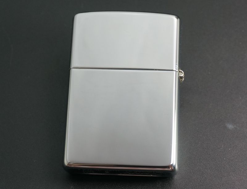 画像: zippo Basquiat(バスキア）生誕50周年記念 E 2000年製造