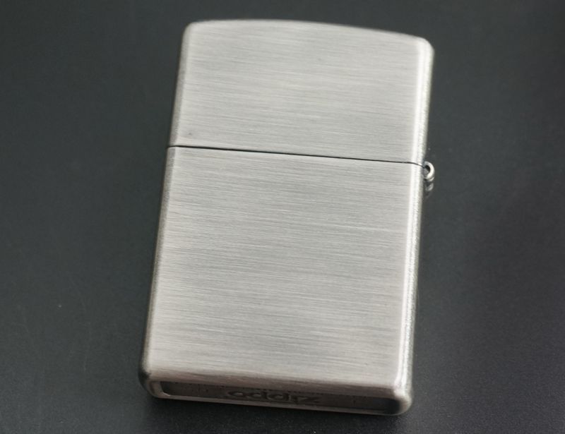 画像: zippo WINDY 逆ウィンディー プレート 2005年製造