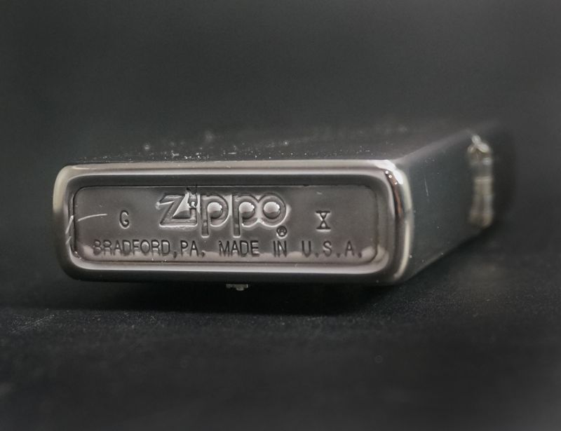 画像: zippo WINDY メタル ブラック 1994年製造