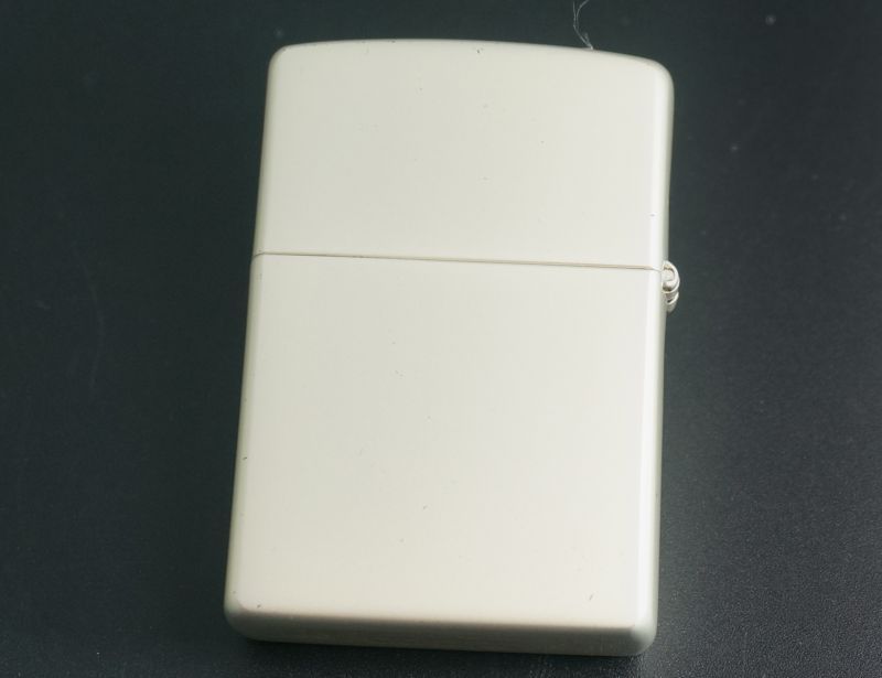 画像: zippo WINDY パールホワイト プリント 2006年製造 