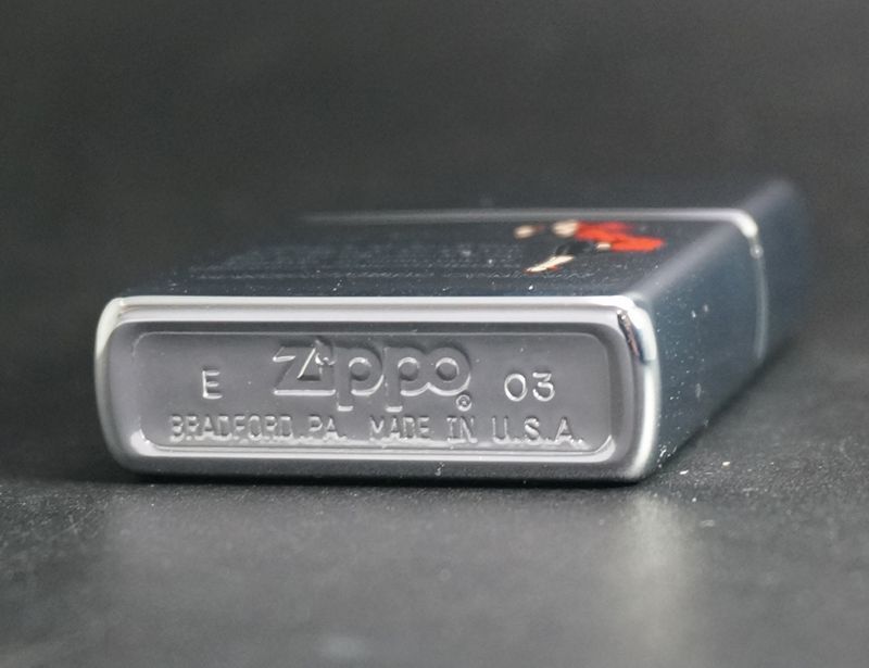 画像: zippo WINDY レッド/ブラック プリント #250 2003年製造