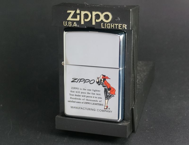 画像: zippo WINDY レッド/ブラック プリント #250 2003年製造